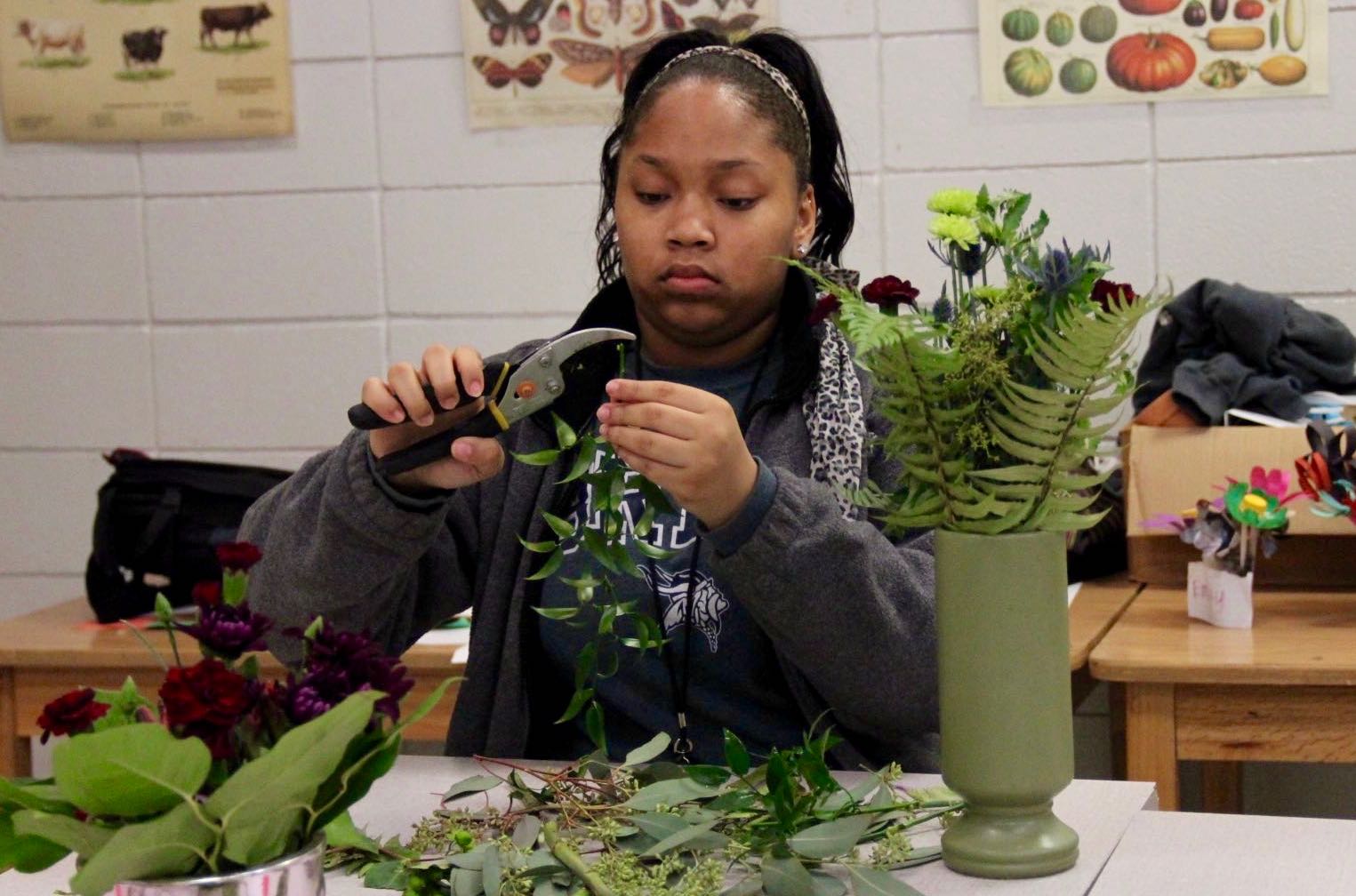 Floral Design Program in Full Bloom at Rudder & Bryan High – Bryan ISD Blog